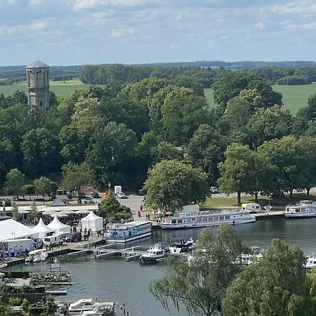 Mueritz-ferienhaus-wiesenblick-|-garten-sauna-kamin-und-boot-|-200-meter-zur-mueritz